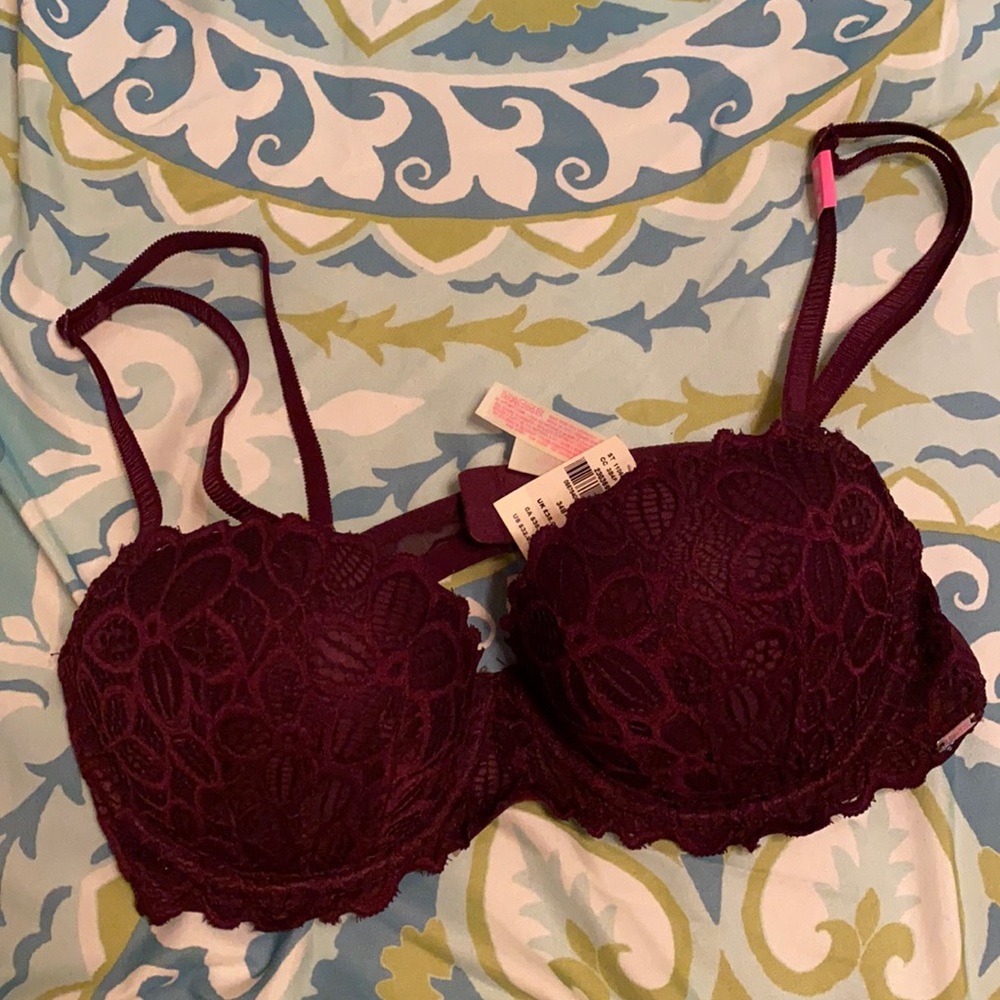 PINK BRA